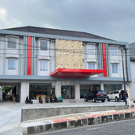 Reddoorz Premium At Jalan Diponegoro Lampung Hotell Bandar Lampung Exteriör bild