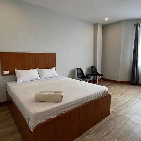 Reddoorz Premium At Jalan Diponegoro Lampung Hotell Bandar Lampung Exteriör bild