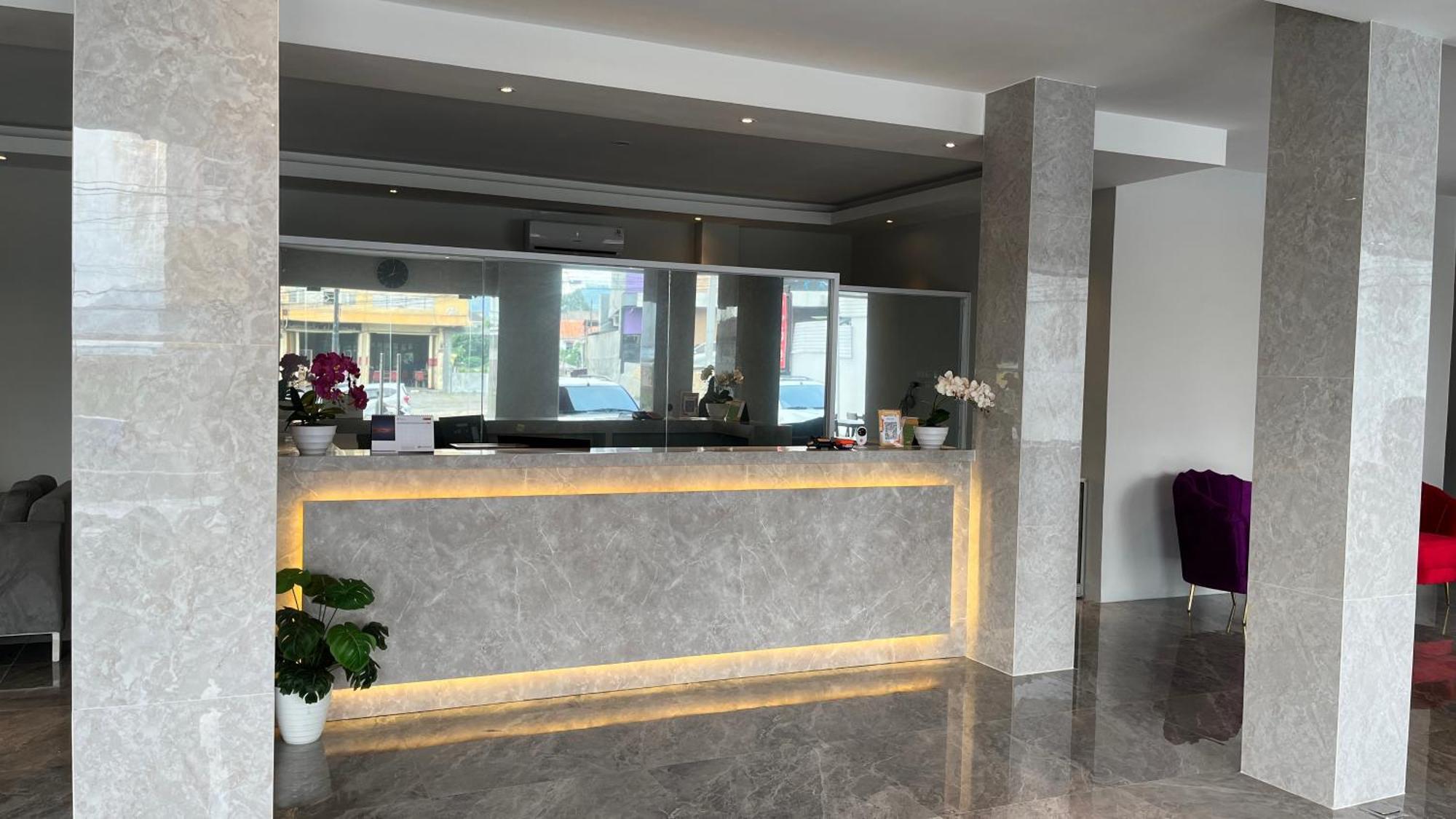 Reddoorz Premium At Jalan Diponegoro Lampung Hotell Bandar Lampung Exteriör bild