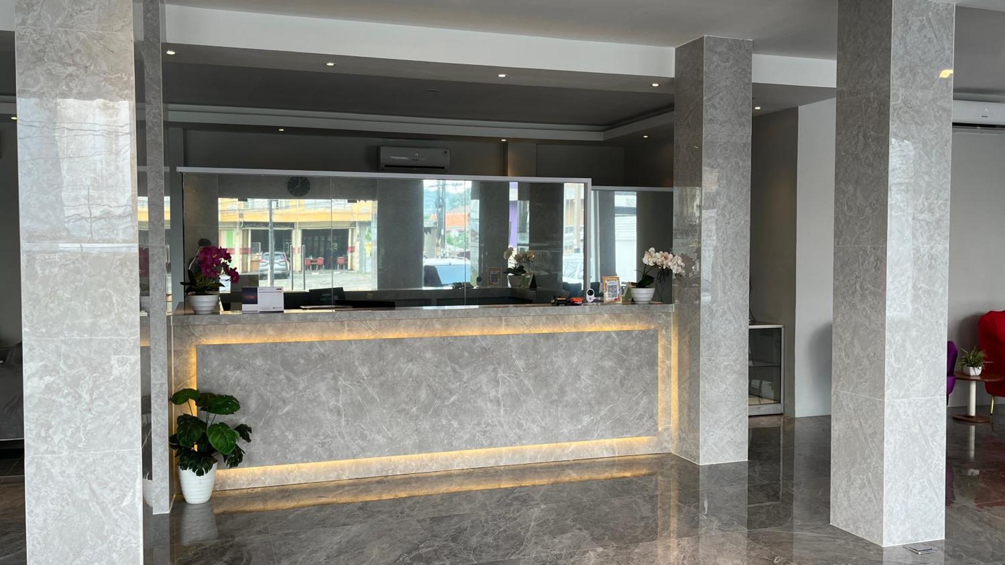 Reddoorz Premium At Jalan Diponegoro Lampung Hotell Bandar Lampung Exteriör bild