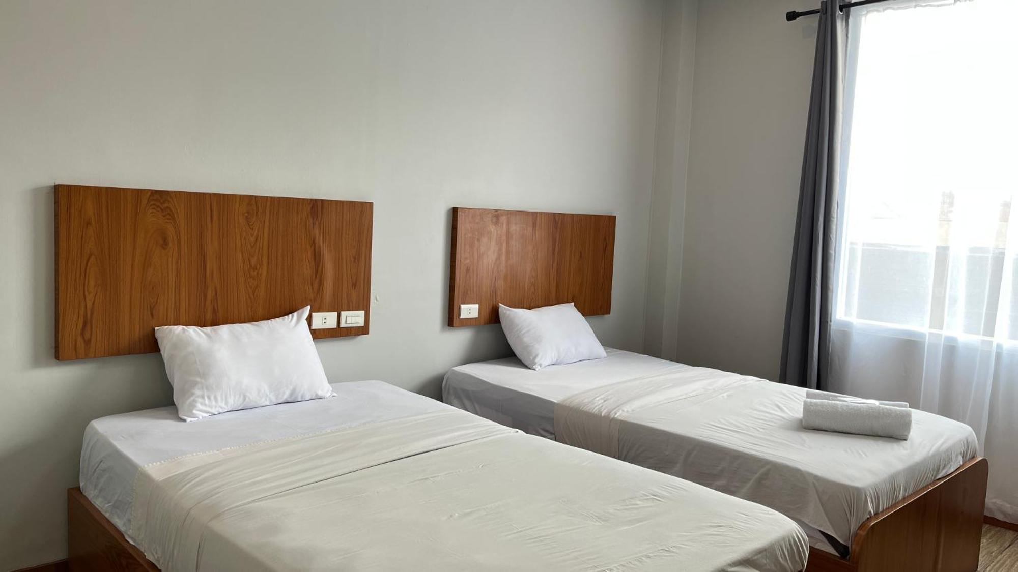 Reddoorz Premium At Jalan Diponegoro Lampung Hotell Bandar Lampung Exteriör bild