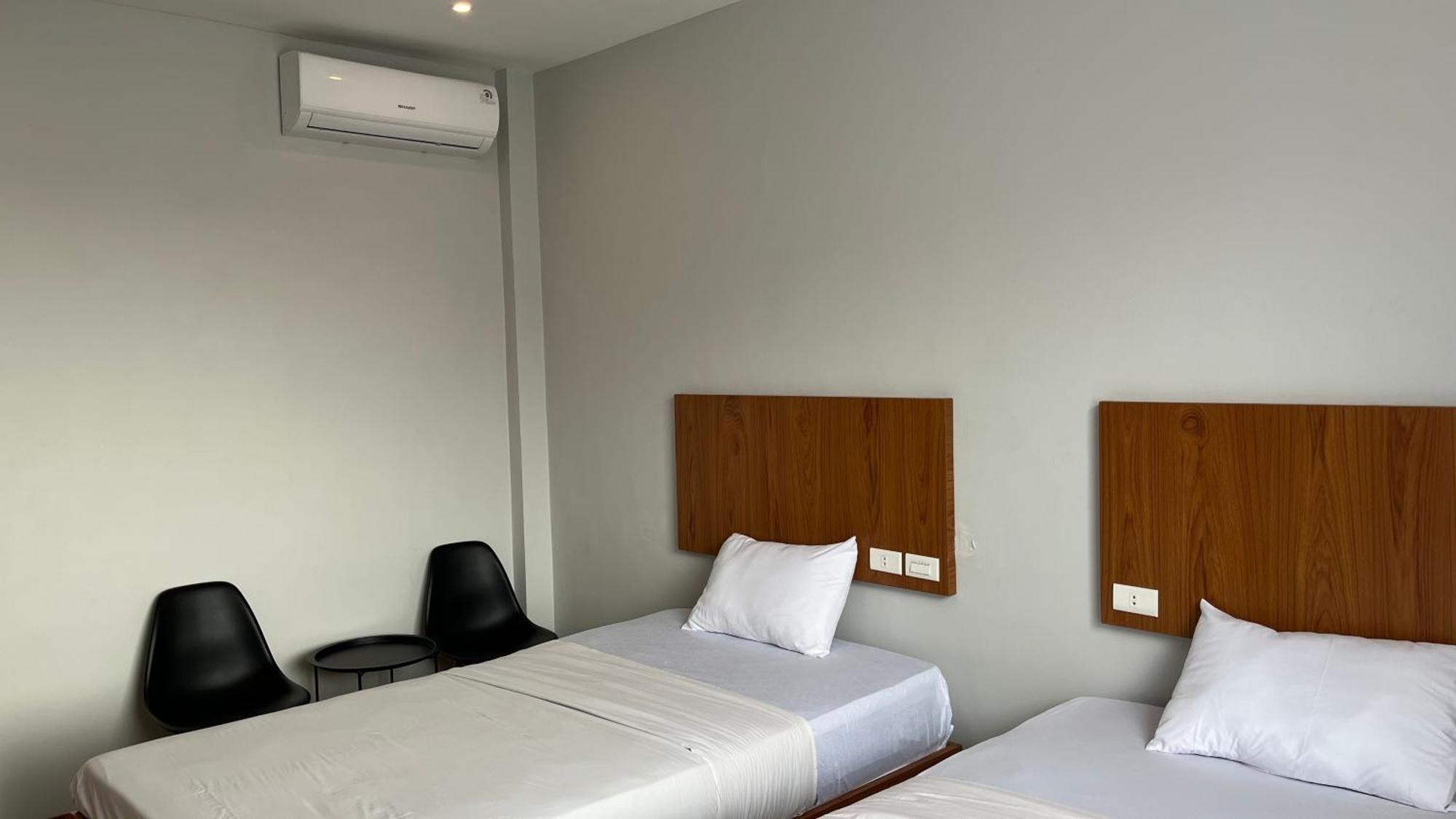 Reddoorz Premium At Jalan Diponegoro Lampung Hotell Bandar Lampung Exteriör bild