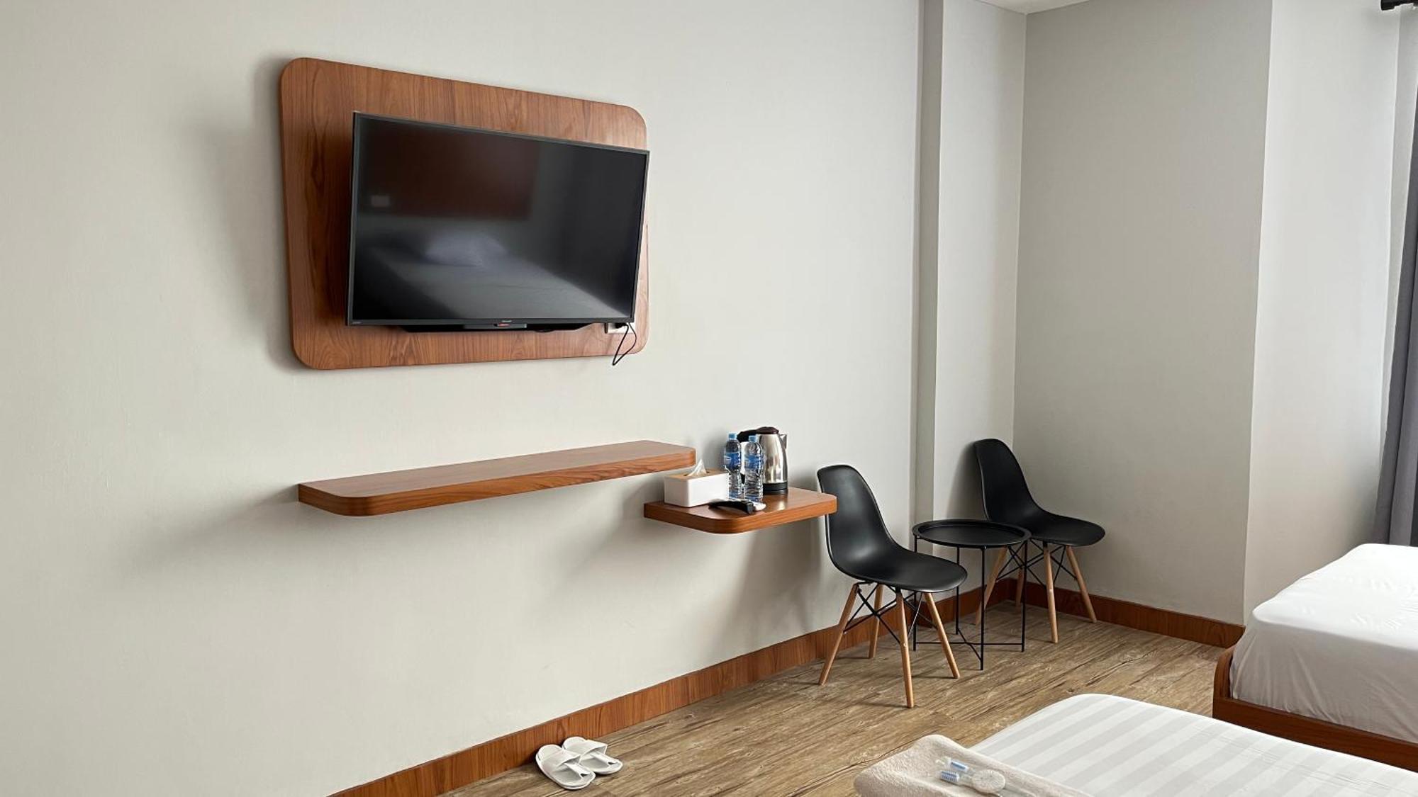 Reddoorz Premium At Jalan Diponegoro Lampung Hotell Bandar Lampung Exteriör bild
