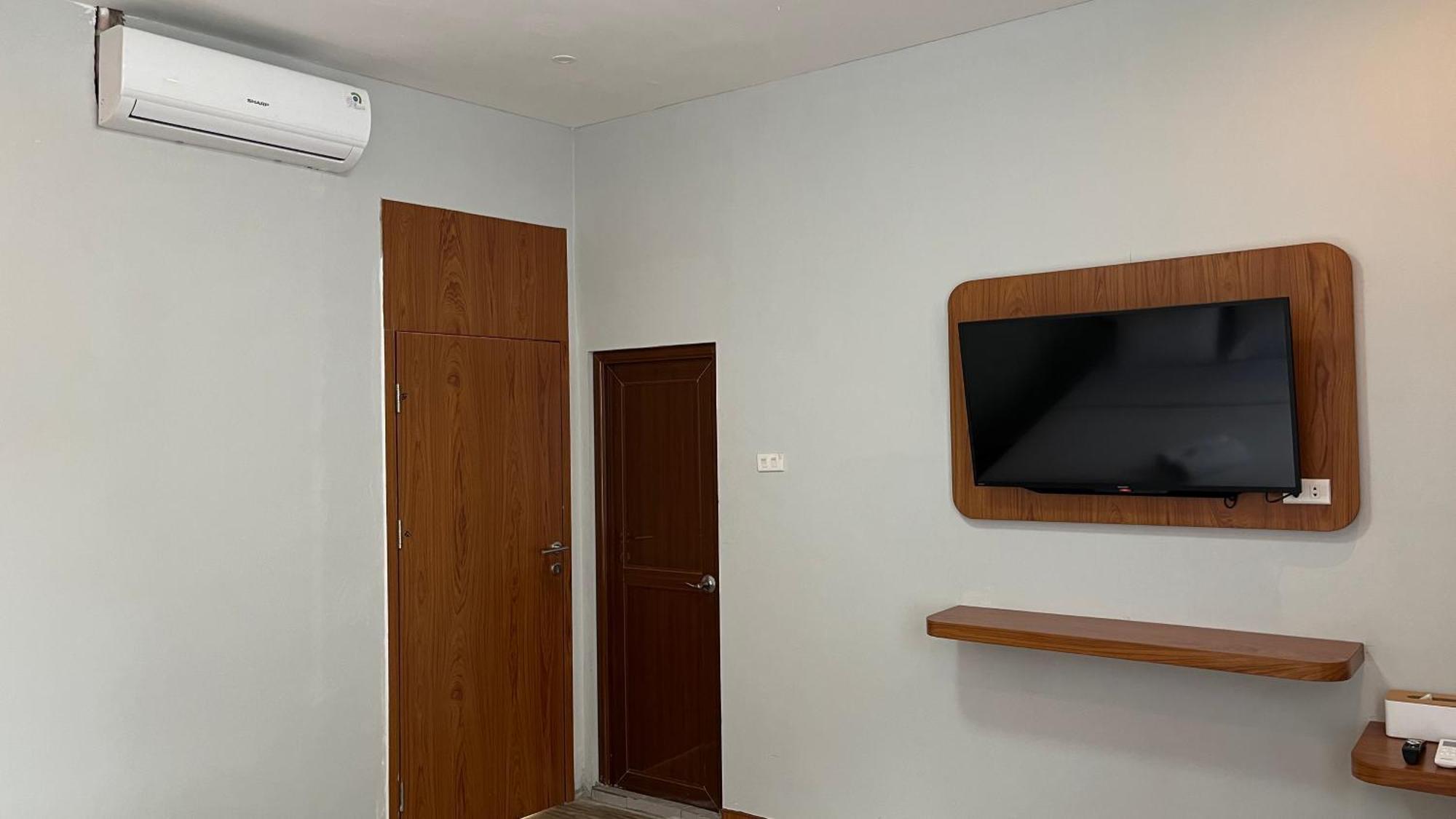 Reddoorz Premium At Jalan Diponegoro Lampung Hotell Bandar Lampung Exteriör bild