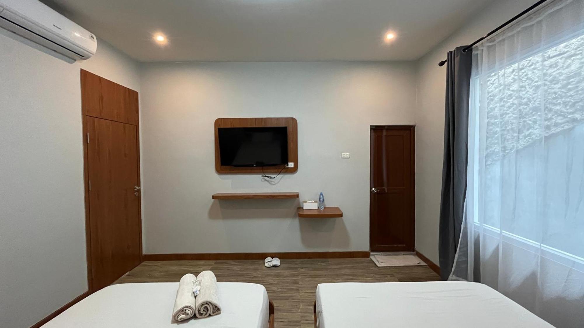 Reddoorz Premium At Jalan Diponegoro Lampung Hotell Bandar Lampung Exteriör bild