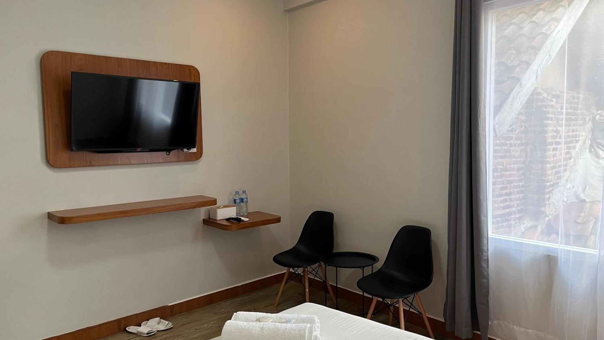 Reddoorz Premium At Jalan Diponegoro Lampung Hotell Bandar Lampung Exteriör bild